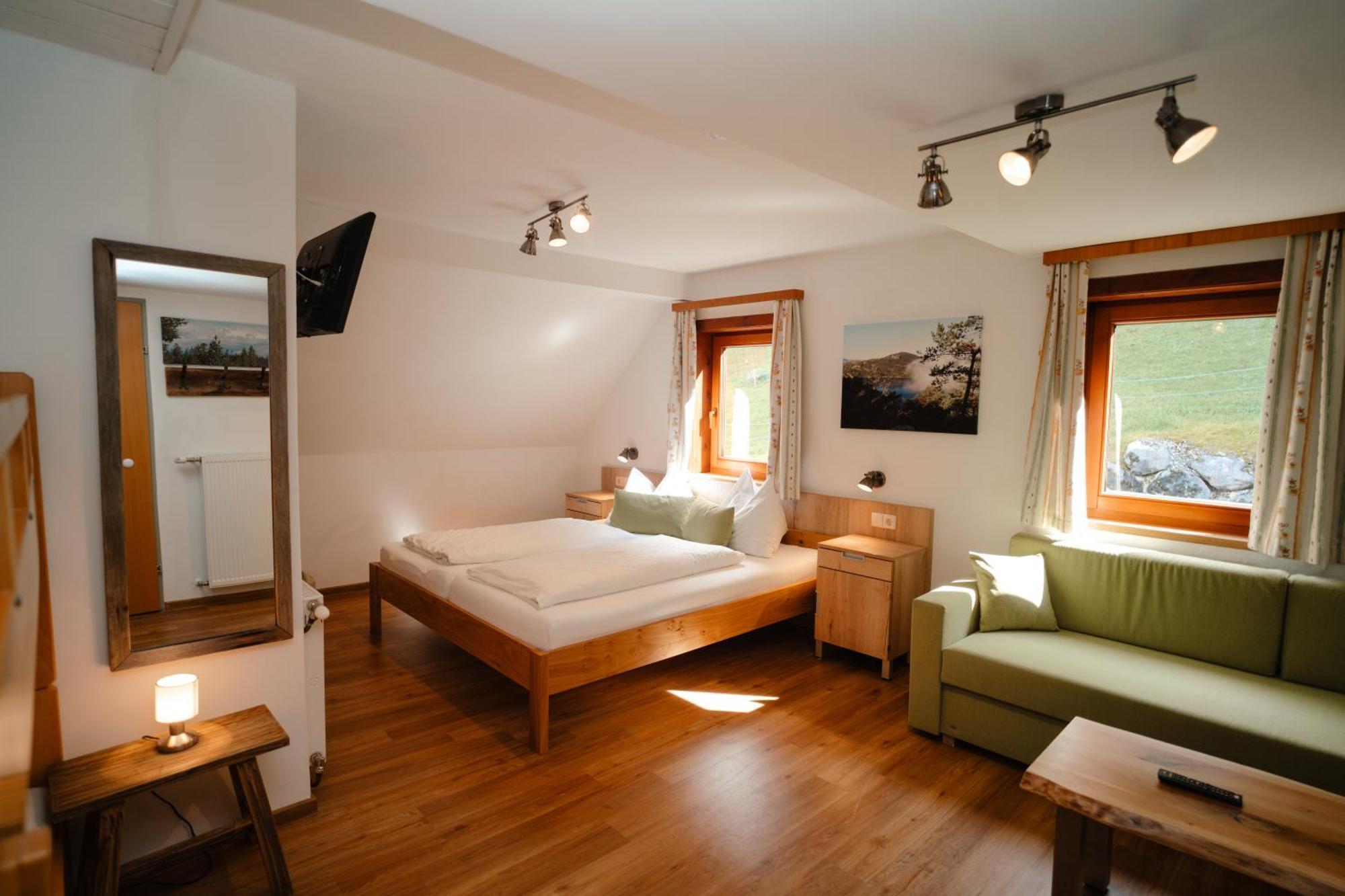 Donnersbach Ertlschweigerhaus Pension - Appartements - Zimmer מראה חיצוני תמונה