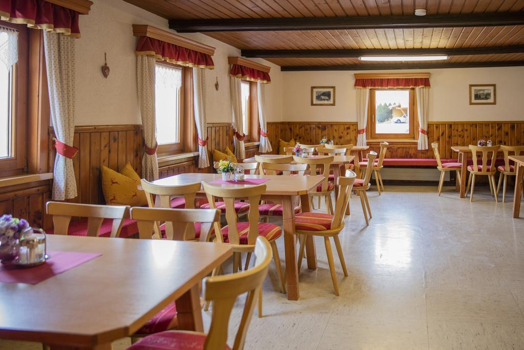 Donnersbach Ertlschweigerhaus Pension - Appartements - Zimmer מראה חיצוני תמונה